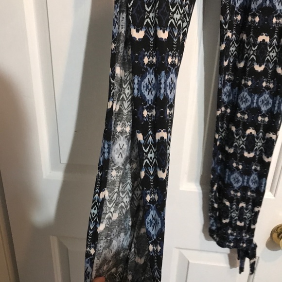 Hollister patterned flowy pants - Picture 6 of 8